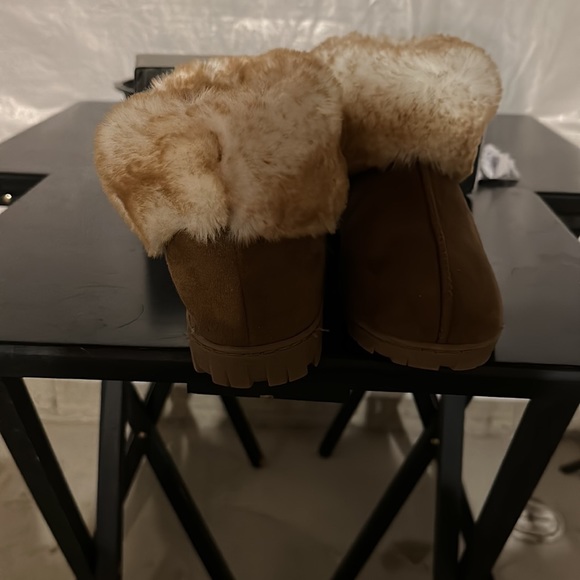 Jessica Simpson slippers/boots - Picture 3 of 4